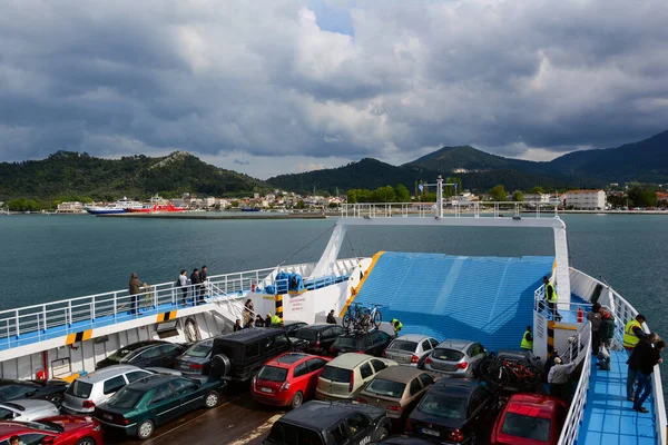 Thassos Grecia Abril 2014 Ferry Que Cruza Desde Continente Hasta — Foto de Stock