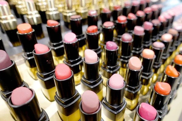 Rossetto Colorato Negozio Nei Centri Commerciali Rossetto Tinte Tavolozza Trucco — Foto Stock