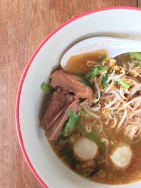 Asya yemekleri konsepti. Lezzetli yemek. Yakın çekim.