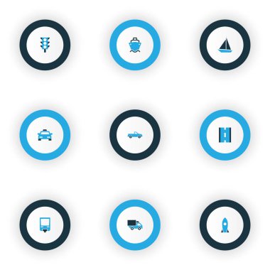 Sevk irsaliyesi simgeler kümesi pikap, trafik ışığı, yol ve diğer taksi öğeleri ile renkli. İzole vektör çizim sevk irsaliyesi simgeler.