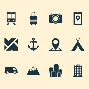 Simgeler seyahat, otel, dağlar, şehir ve diğer metropol öğeleri ile ayarlayın. Simgeler seyahat izole vektör çizim.