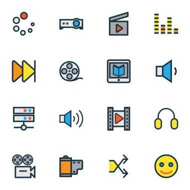 Multimedya simgeleri megafon, film makara, kulaklık ve diğer video elemanları ile ayarlanmış renkli çizgi. Yalıtılmış vektör illüstrasyon multimedya simgeleri.