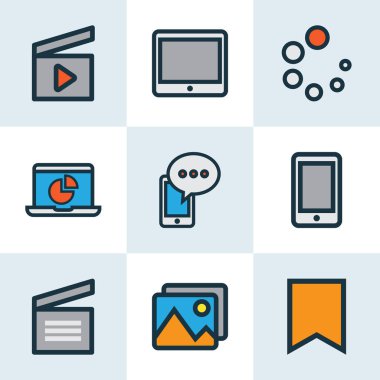 Medya simgeleri renkli çizgi klaket, smartphone, resim ve diğer sinema ile bel soğukluğu öğeleri ayarlayın. İzole vektör çizim medya simgeler.
