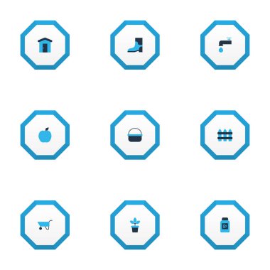 Bahçe simgeleri sepet, ahır, çit ve diğer varil elementleriyle renklendirilmiş. İzole edilmiş illüstrasyon bahçe simgeleri.