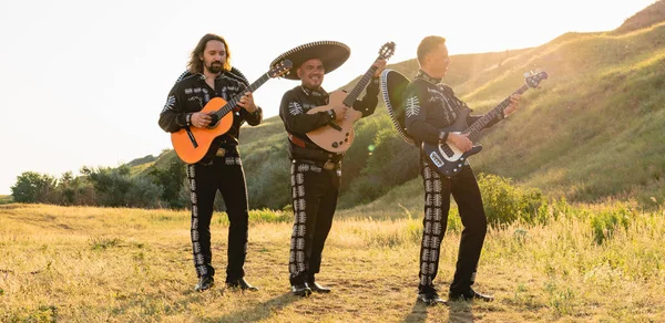 Mexikanska musiker mariachi — Stockfoto