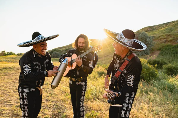 Mariachi mexikói zenészek — Stock Fotó