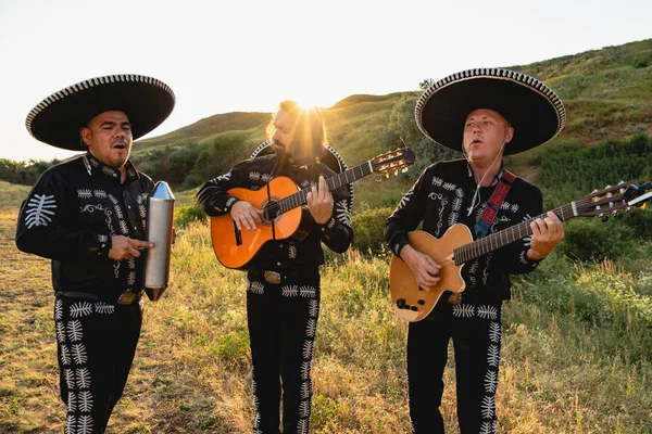 Mexických hudebníků mariachi — Stock fotografie