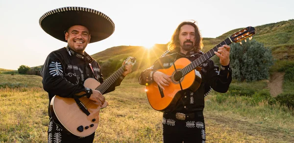 Músicos mexicanos mariachi — Fotografia de Stock