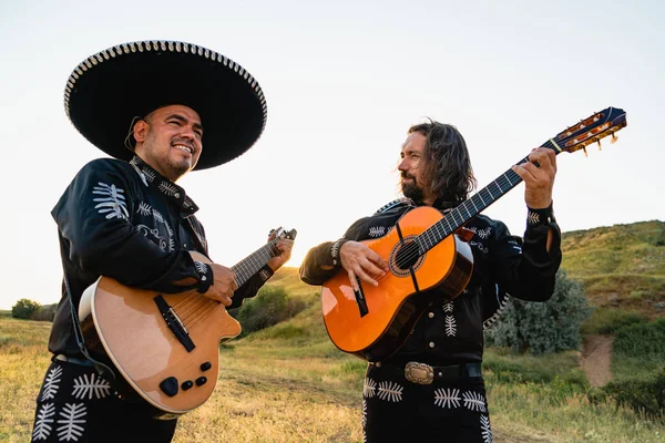 Музыканты Мексики — стоковое фото