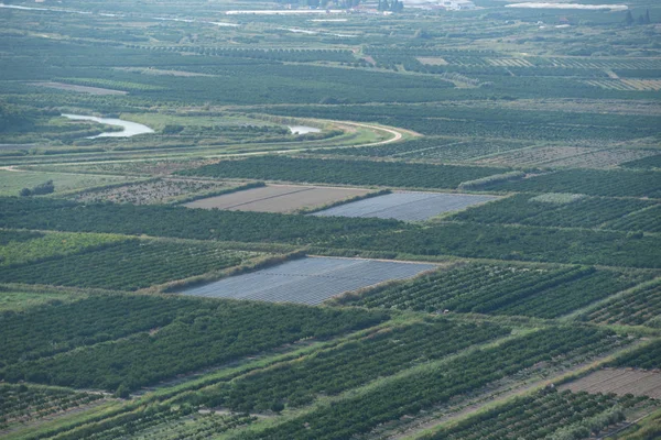 Vista dall'alto dei terreni agricoli — Foto Stock