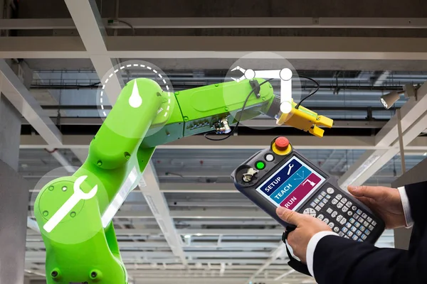 Robô de programação com braço robótico . — Fotografia de Stock