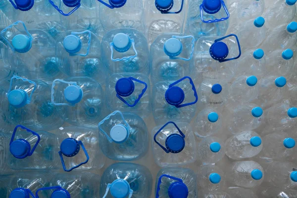 Vyprázdněte Plastikové Láhve Řadách Znečištění Plastů — Stock fotografie