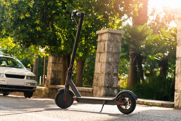 Elektroroller Auf Einer Straße — Stockfoto