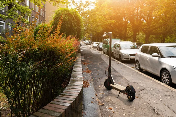Sokakta Elektrikli Scooter — Stok fotoğraf