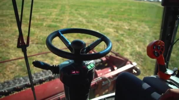 Cosechadora Autónoma Tripulada Campo Vista Desde Cabina Conductor Tiene Las — Vídeos de Stock