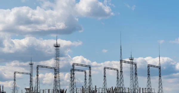 Central Eléctrica Sobre Fondo Cielo Azul — Foto de Stock