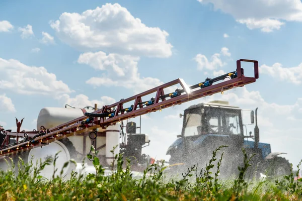 Máquina Para Pulverizar Pesticidas Herbicidas Campo —  Fotos de Stock
