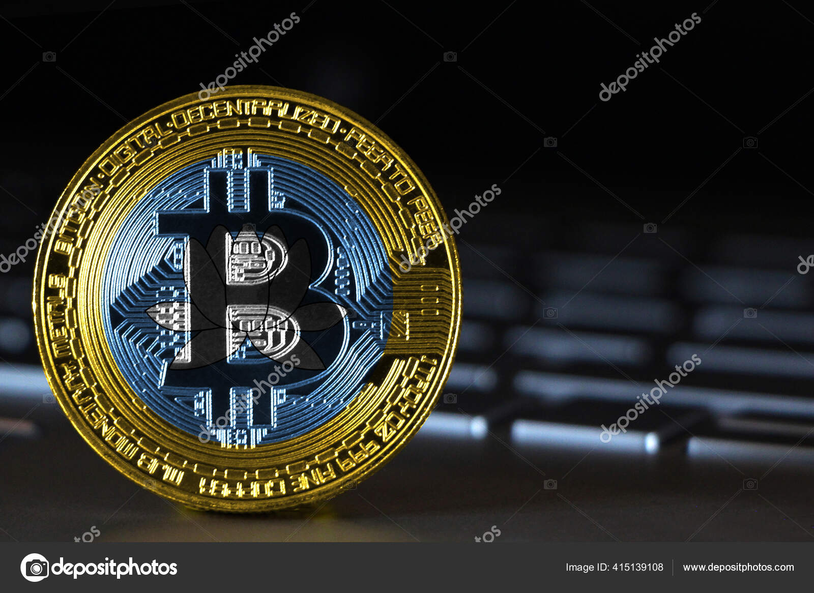キーボードの背景にbitcoinのクローズアップ Kalmykiaのフラグがビットコインで表示されます ストックエディトリアル用写真 C Master 18 Mail Ru キーボードの背景にbitcoinのクローズアップ Kalmykiaのフラグがビットコインで表示されます ストックエディトリアル用写真 C Master 18 Mail Ru