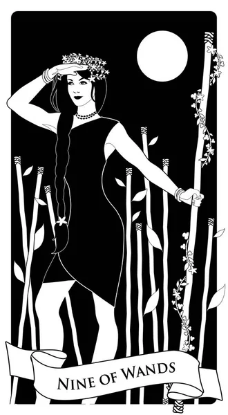 Nueve de varitas. Tarjetas del tarot. Mujer joven mirando hacia otro lado, sosteniendo una varita rodeada de flores y hojas; Ocho palos en el fondo. — Archivo Imágenes Vectoriales