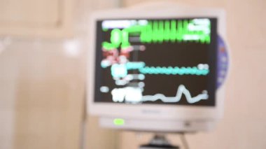 Tıbbi Tanı Laboratuvarı modern ekipmanla donatılmış. bulanık video