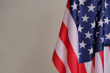 Sade arkaplanda Amerikan bayrağına yakın çekim