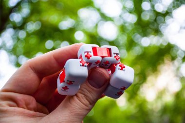 Mini plastik mitu küp
