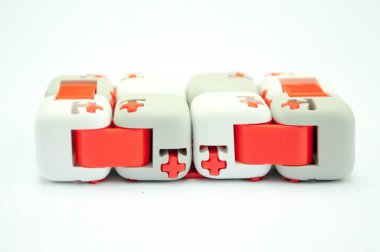 Mini plastik mitu küp