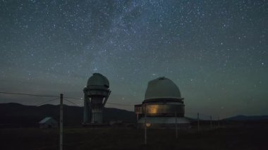 Kazakistan'ın takma plato yıldız Gözlemevi istasyonunda
