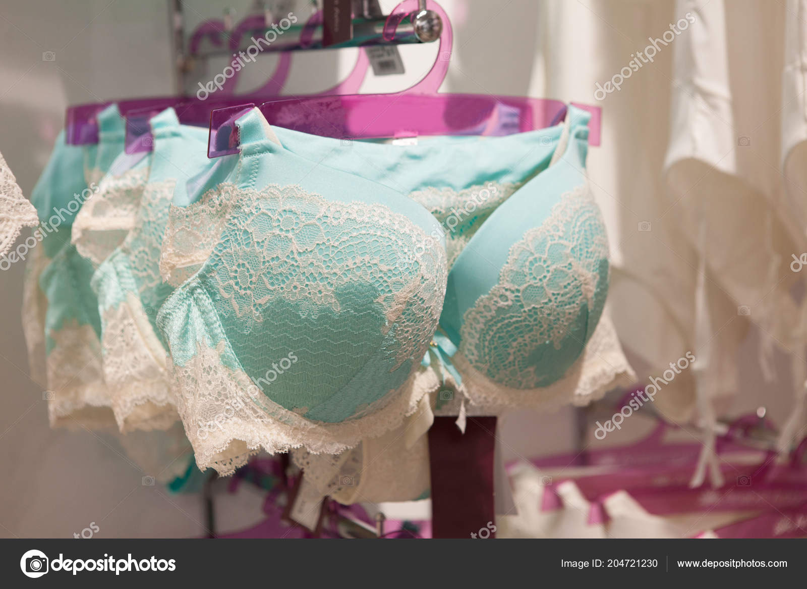 Vareity Bra Hanging Lingerie Underwear Store Advertise Sale