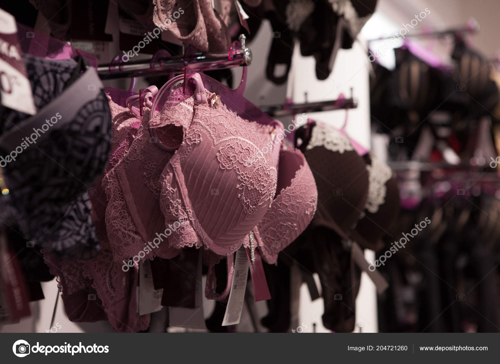 Vareity Bra Hanging Lingerie Underwear Store Advertise Sale