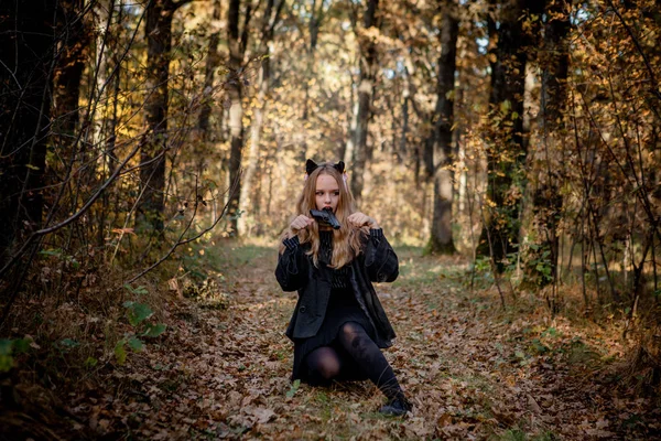 Tiener Kostuums Van Halloween Het Bos — Stockfoto