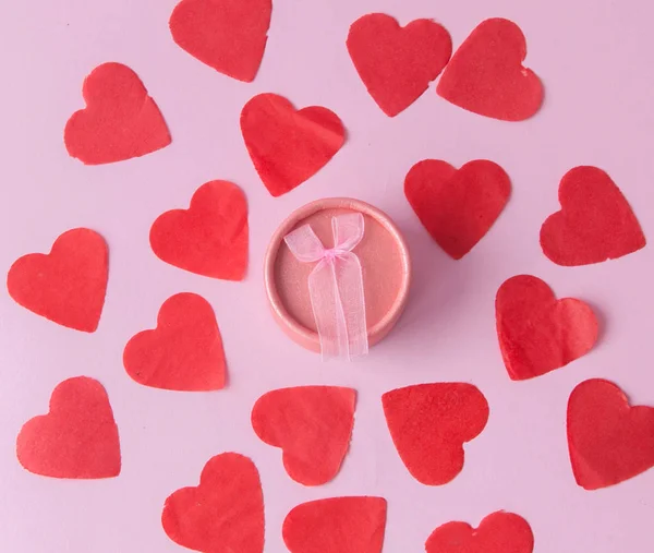 Composizione San Valentino Scatole Regalo Bianche Con Fiocco Cuori Feltro — Foto Stock