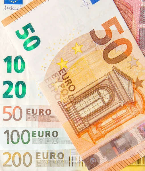 Euro para. Euro nakit arka plan. Euro para banknot. Arka plandan farklı euro banknot yakın çekim — Stok fotoğraf