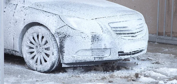 Concetto Lavaggio Auto Auto Schiuma Lavandino Automatico — Foto Stock