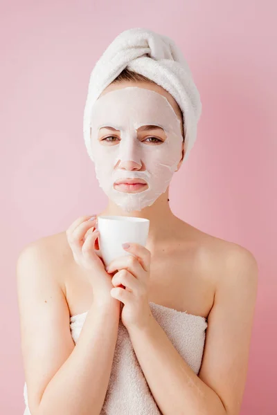 Portrait Belle Fille Peignoir Avec Une Tasse Thé Concept Détente — Photo