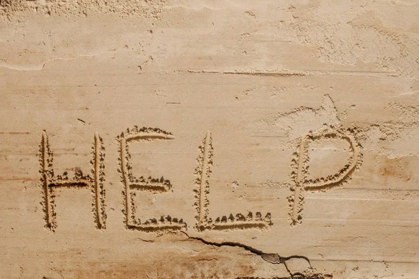 Help me the inscription on the sand. Please help me. On a tropic