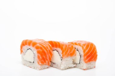 Philadelphia roll, Sushi beyaz arka planda izole rulo. Albay