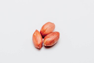 Büyük soyulmuş fıstık yakın çekim fasulye kabuk. Soyulmuş PE