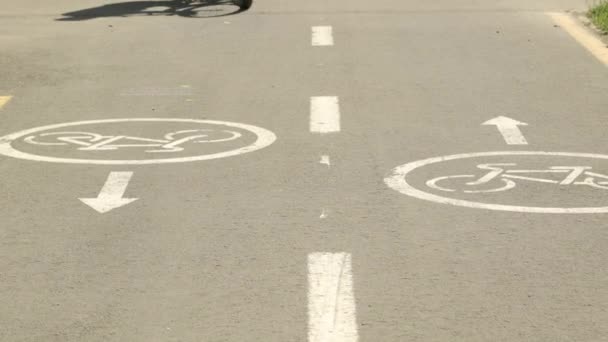 Fietsborden Fietspad Stad — Stockvideo