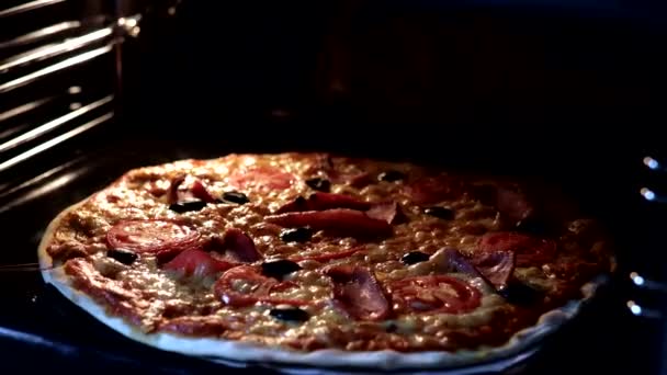 Blick Von Innen Auf Den Ofen Kochen Italienische Pizza Elektrischen — Stockvideo