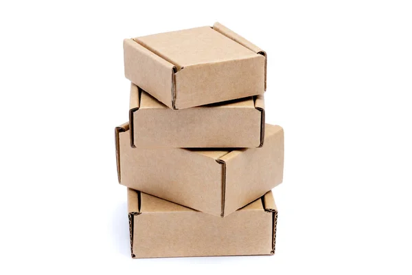 Farklı Boyutlarda Karton Kutular Beyaz Arkaplanda Izole — Stok fotoğraf
