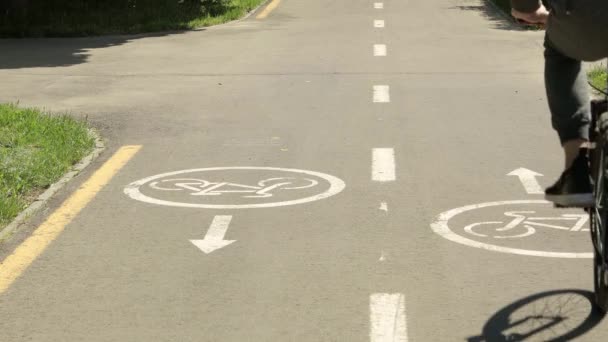 Bicycle Signs Bicycle Way City — Stock Video