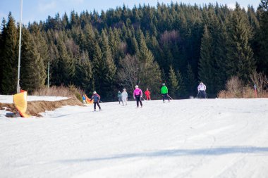 Kayakçılar ve Ukrayna 'daki kayak bölgesi başkanları.