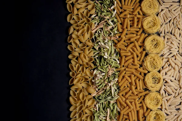 Variedad Tipos Formas Pasta Italiana Seca Macarrones Italianos Fondo Textura — Foto de Stock