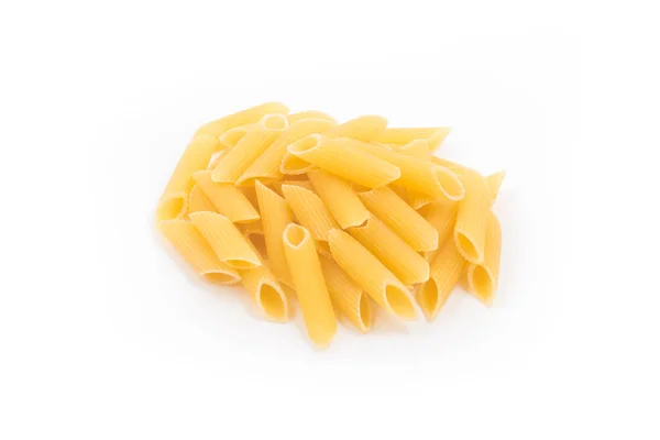 Pile Pâtes Penne Isolée Sur Fond Blanc — Photo