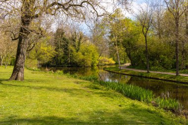 Amsterdam, Hollanda - 13 Nisan 2019:Vondelpark in Amastedam