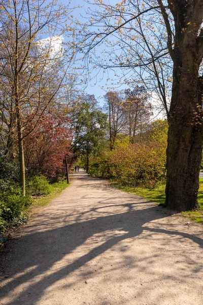 AMSTERDAM, PAYS-BAS - 13 AVRIL 2019 : Vondelpark à Amastedam — Photo