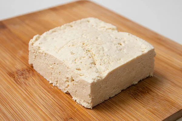 Brânză Casă Tofu Peste Placă Lemn — Fotografie, imagine de stoc