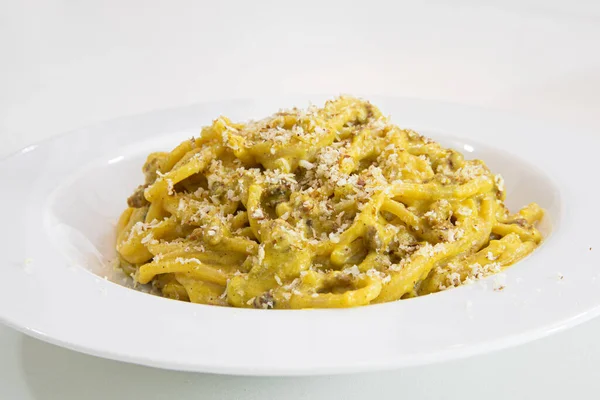 Macarrones Veganos Queso Sobre Una Mesa Blanca — Foto de Stock