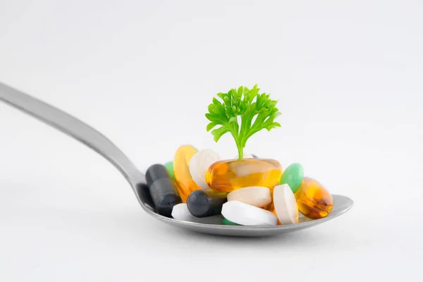 Vitamin Pills Herb Spoon White Background — Stock Photo, Image